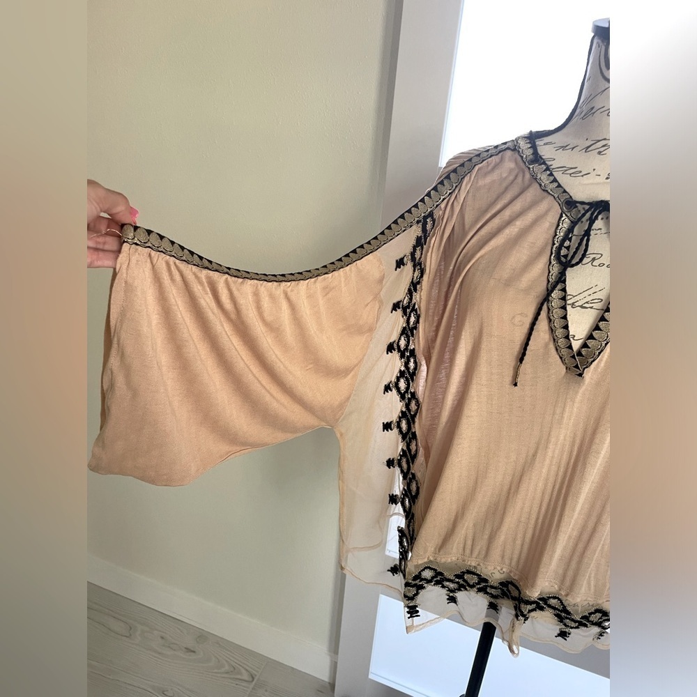 Free People tan bohemian top size small EUC 🥰 - Picture 2 of 10